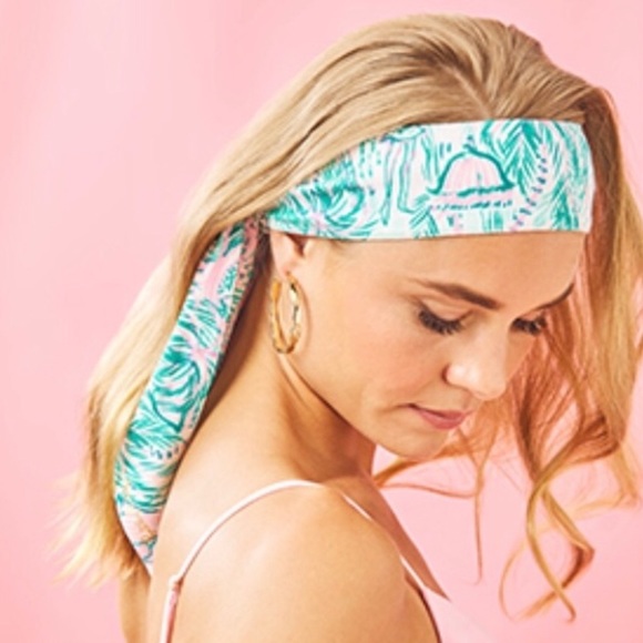 ‼️SOLD‼️ Lilly Pulitzer Colorful Camelflage head wrap - Picture 6 of 6